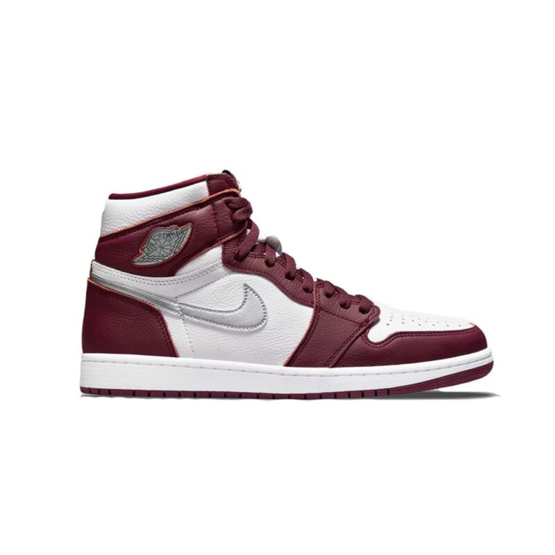 Air Jordan 1 High OG Bordeaux - Image 3