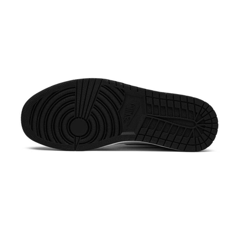 AIR JORDAN 1 RETRO HIGH OG ‘BLACK WHITE’ - Image 5