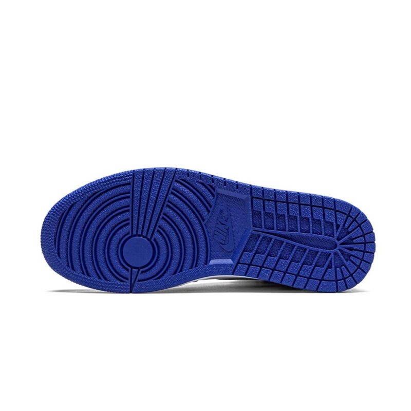 Air Jordan 1 Retro High OG “Royal Toe” - Image 5