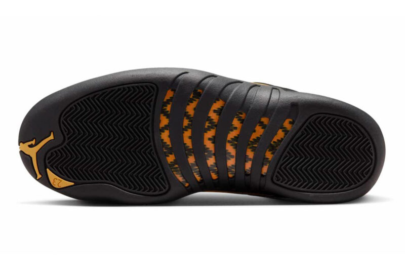Air Jordan 12 Retro  Black Taxi - Image 6