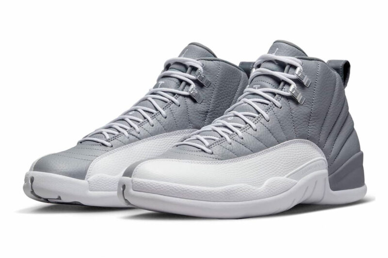 Air Jordan 12 Retro  Stealth - Image 3