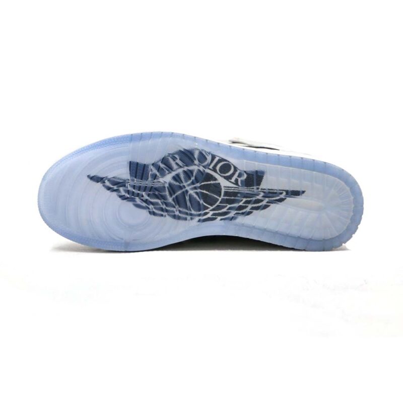 Air Jordan 1 High OG “Wolf Grey” - Image 5