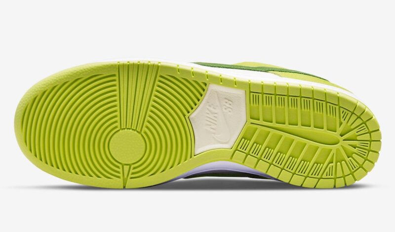 Nike SB Dunk Low Green Apple - Image 4