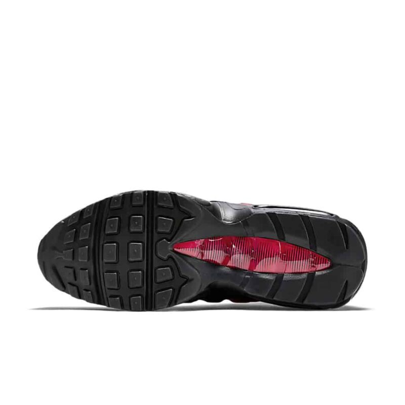 Air Max 95 Essential ‘Team Red’ - Image 4