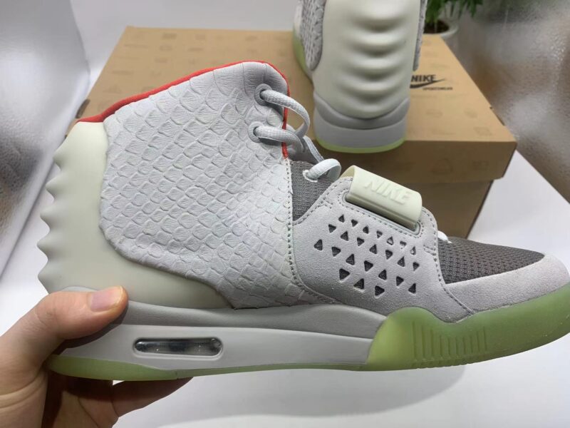 Nike Air Yeezy 2 Pure Platinum - Image 5